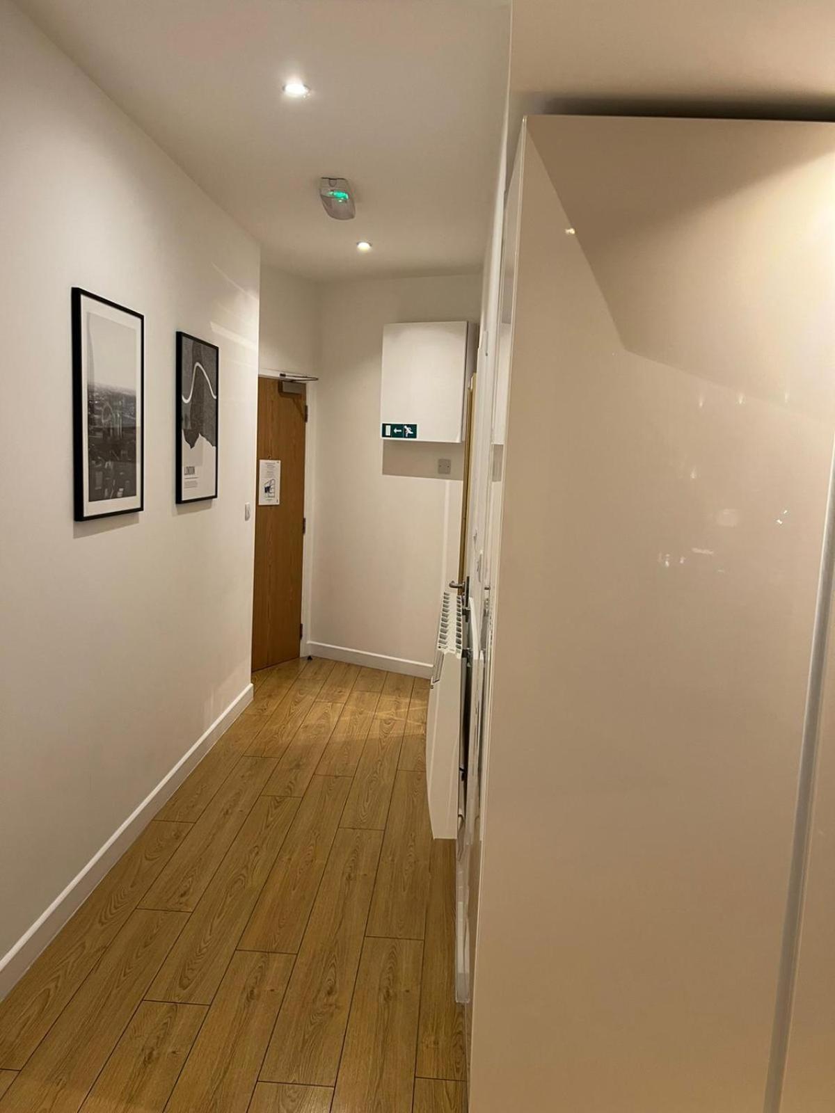 Tranquil 1 Bedroom Retreat In Piccadilly Vr4 London Exterior foto